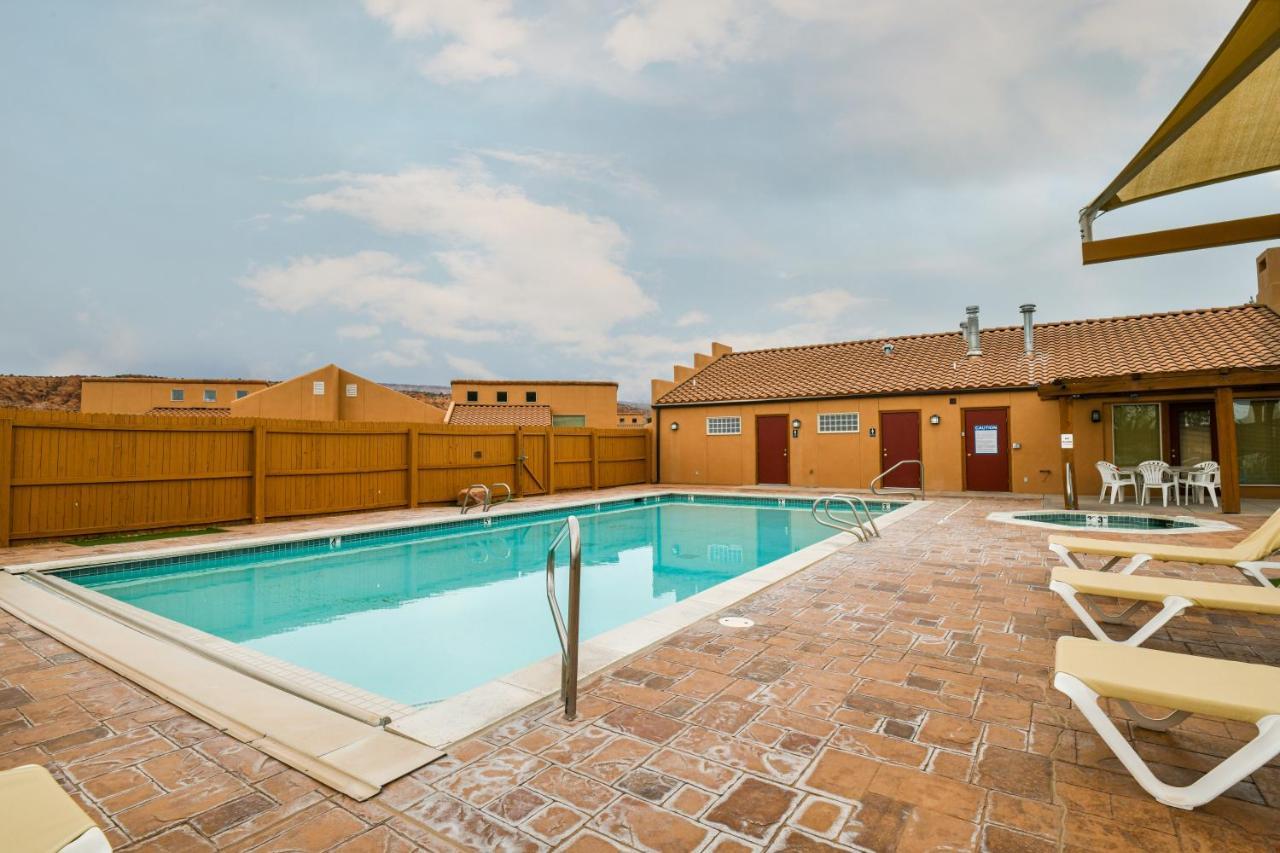 Rv M4 - Moab Get Away And Great Price For The Family! Villa Exteriör bild